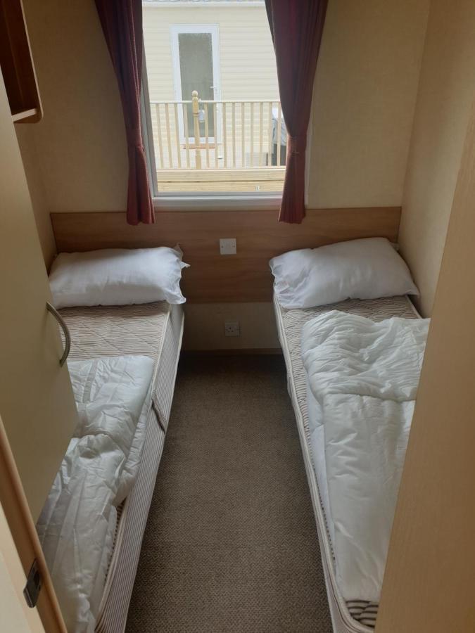 Hill View Caravans Apartment Aberystwyth Bagian luar foto